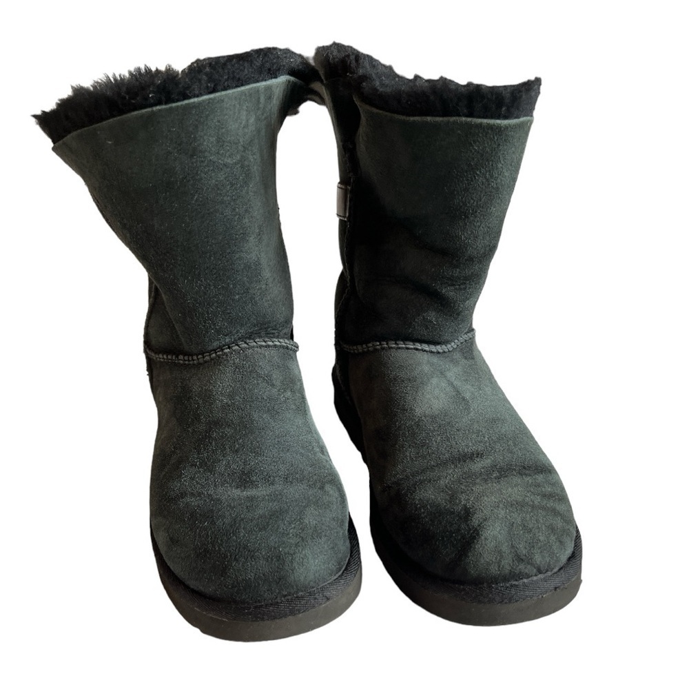 UGG Australia Nash Winter Boots Women’s Black Leather Sheepskin size 6‌